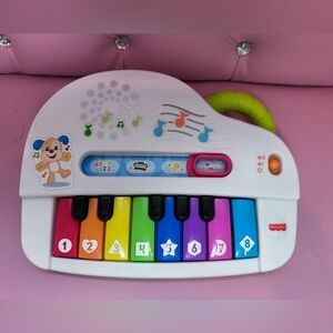 Fisher Price Laugh & Learn Silly Sounds Light Up Piano Keyboard Toy